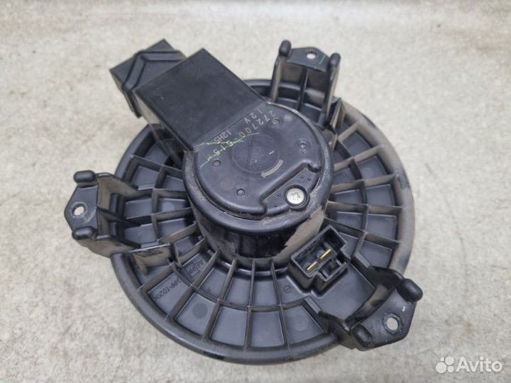 Моторчик печки Toyota Corolla