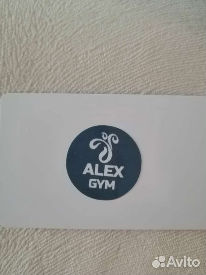 Абонемент в фитнес клуб