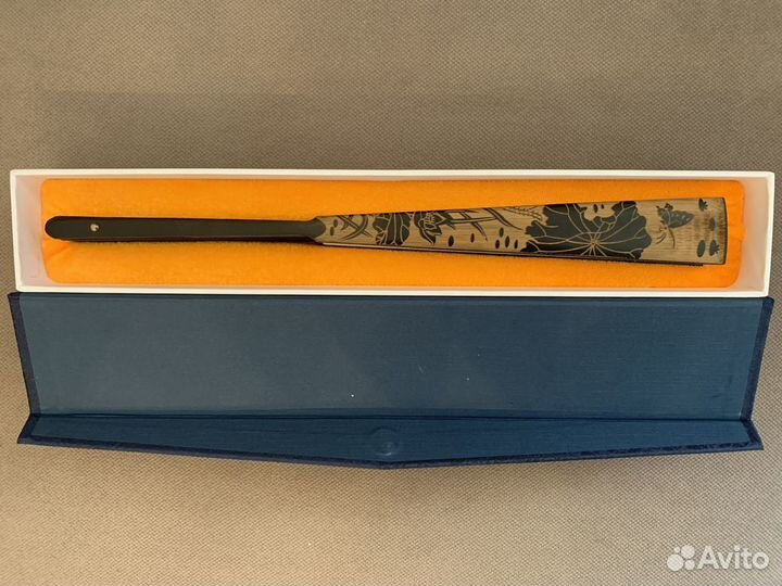 Веер китайский подарочный