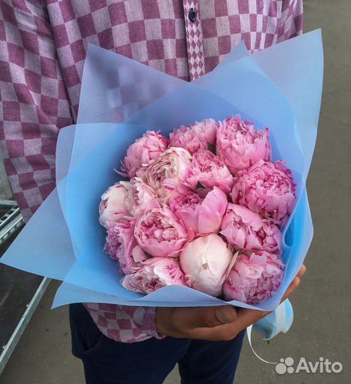 Букет пионов