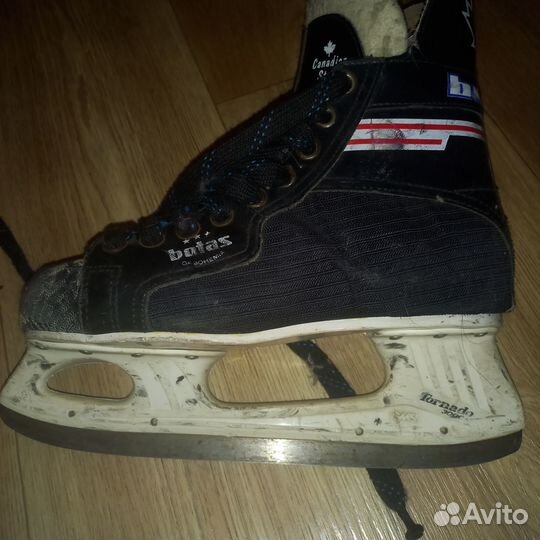 Коньки мужские 44 размер (280 мм)