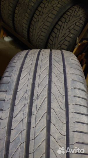 Continental UltraContact 235/50 R18