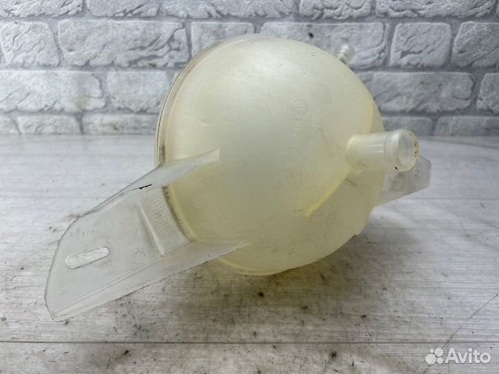 Бачок расширительный Ford Transit 8 2.2 tdci