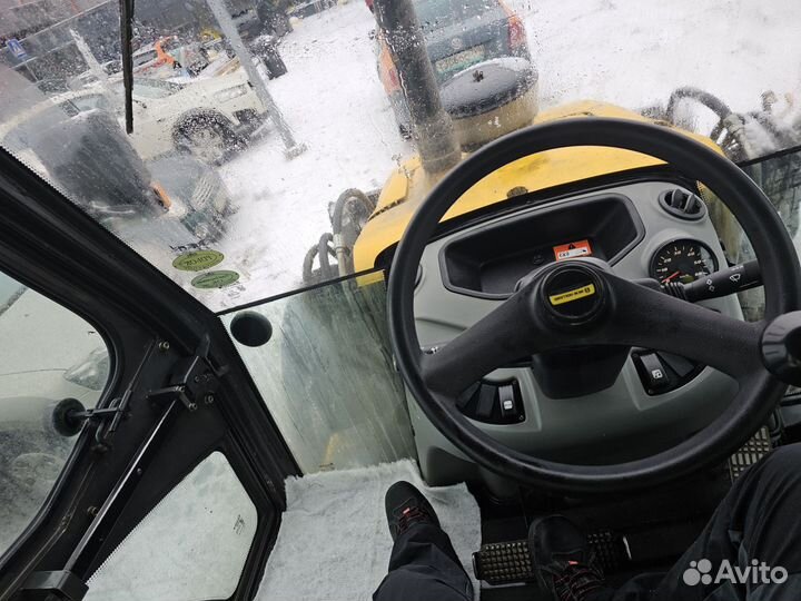 Экскаватор-погрузчик New Holland B80B, 2021