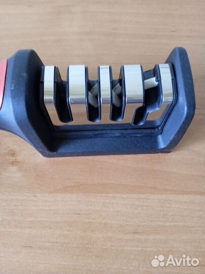 Профессиональная точилка 4-х секционная