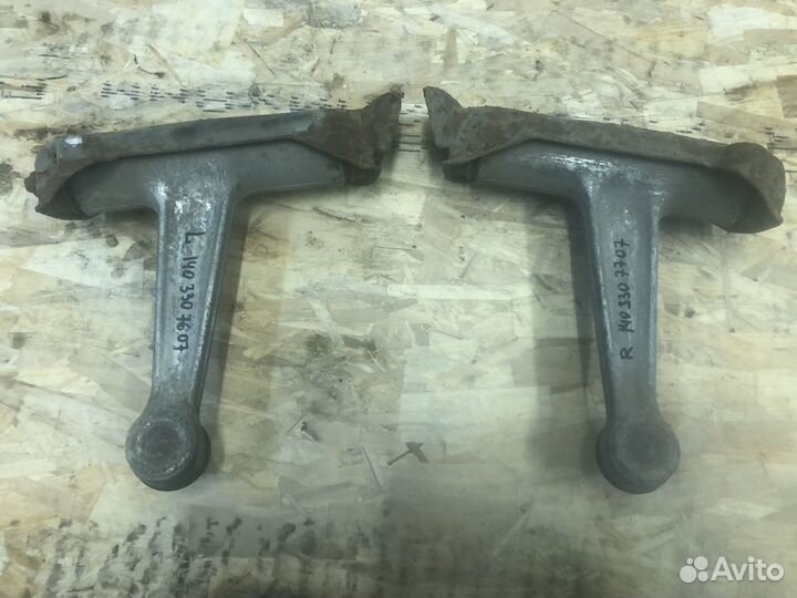 Рычаг мерседес 140 верхний передний