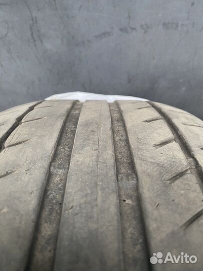 Michelin Pilot Primacy 215/55 R16