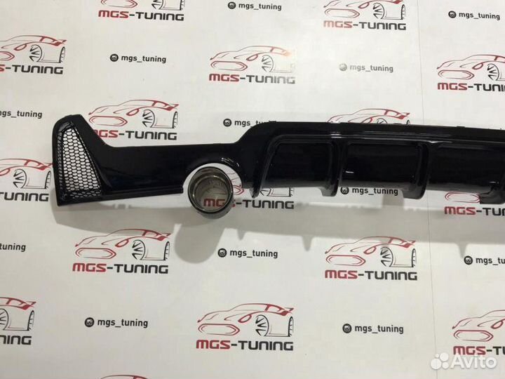 Диффузор BMW 4 F32 Глянцевый 1x1 + Матовый карбон