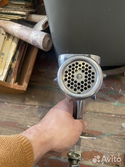 Мясорубка ручная