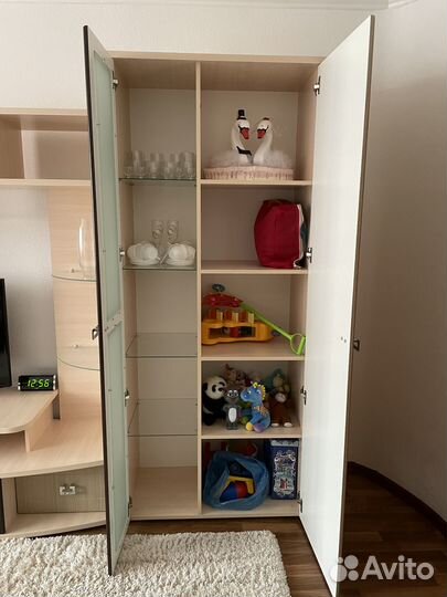 Стенка в гостиную