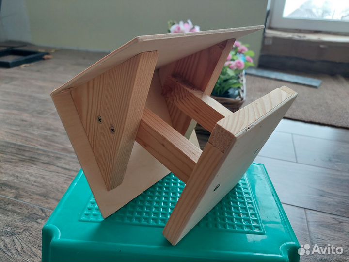 Кормушка для птиц