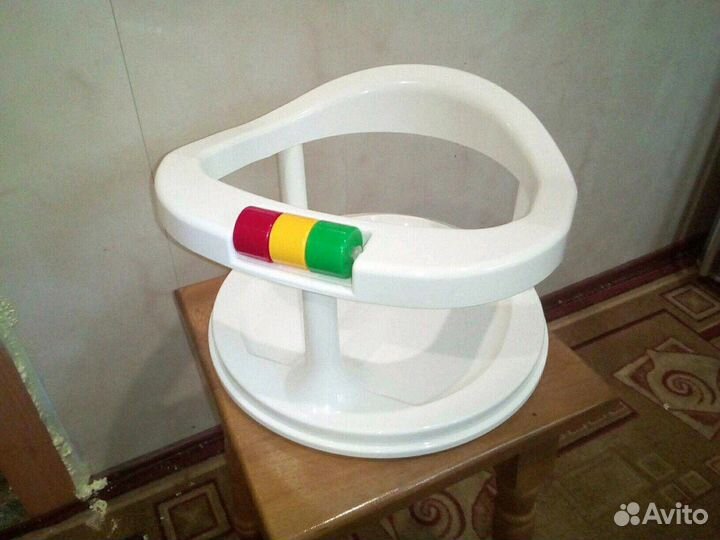 Сиденье для купания малыша