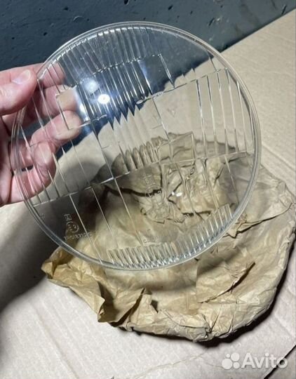 Стекло Ваз 2101, 2102,2103,2106 СССР фг 140