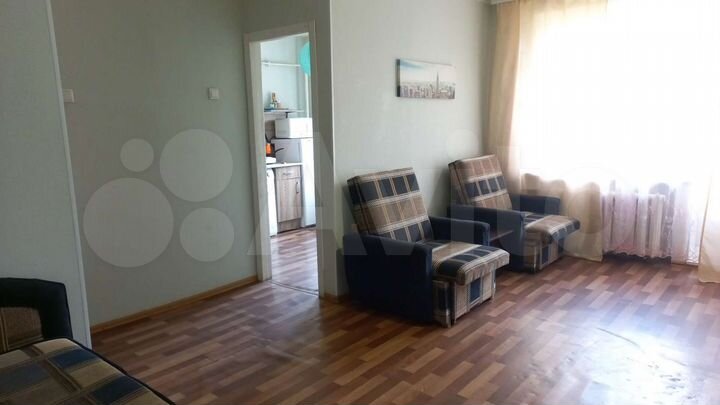 2-к. квартира, 45 м², 2/4 эт.