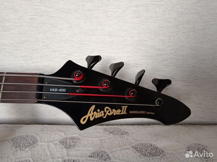 Бас гитара Aria pro 2 vab 400 vanguard series