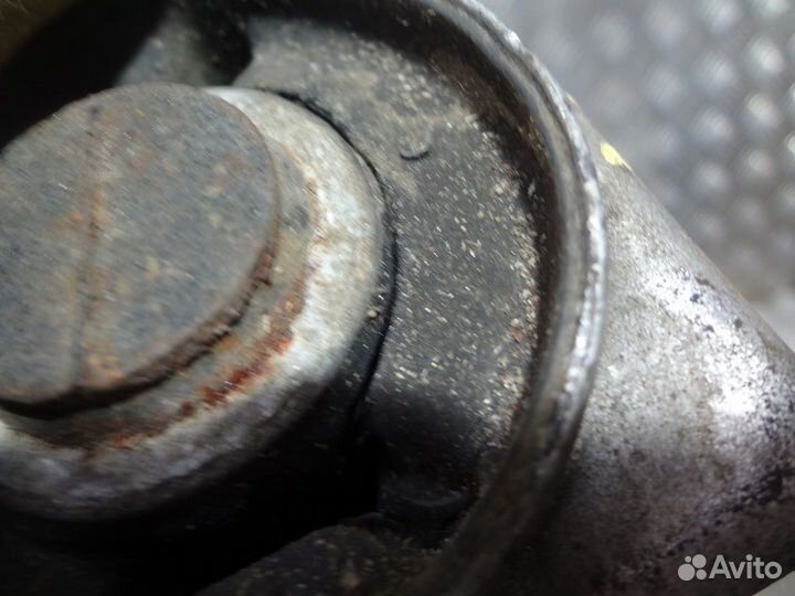 Рычаг передний нижний правый поперечный Мерседес