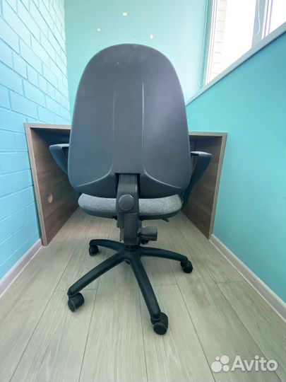 Компьютерное кресло