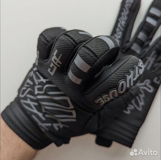 Перчатки для мотокросса