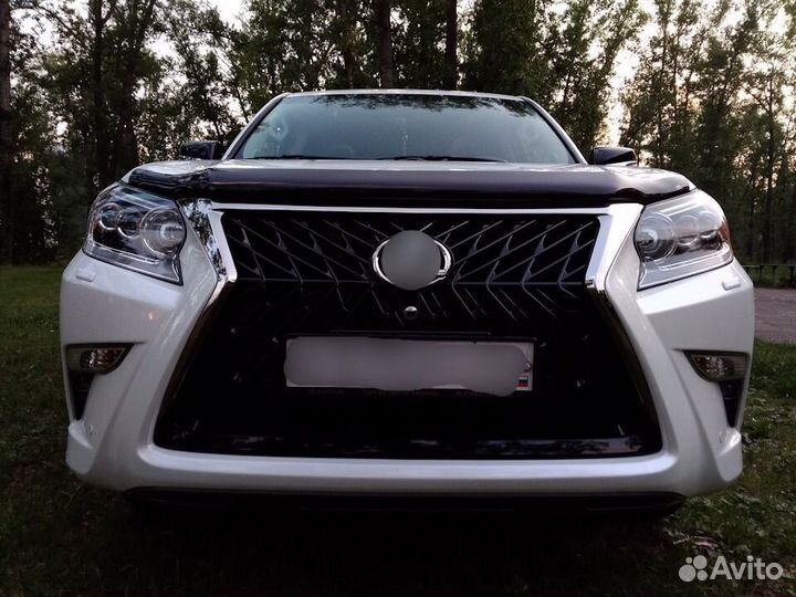 Lexus GX460 2013+ Решетка радиатора TRD V4AE3