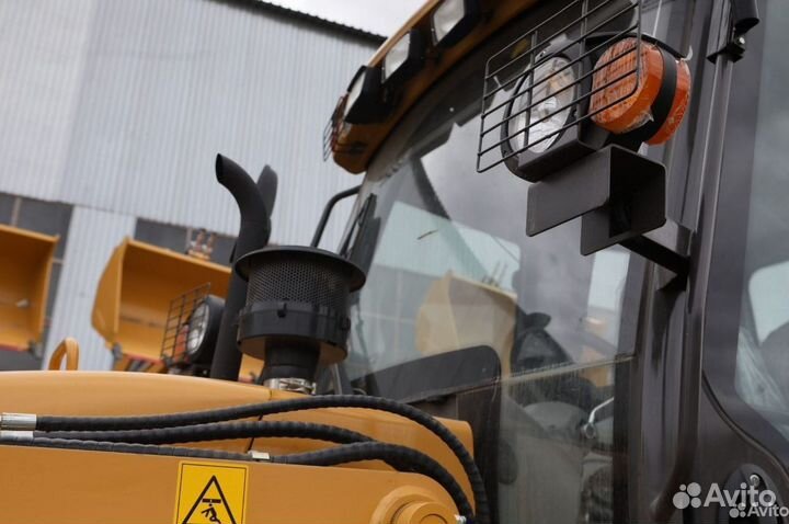 Экскаватор-погрузчик Shanmon 388H, 2023