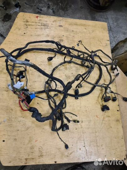 Проводка подкапотная Mercedes-Benz S-Klass седан