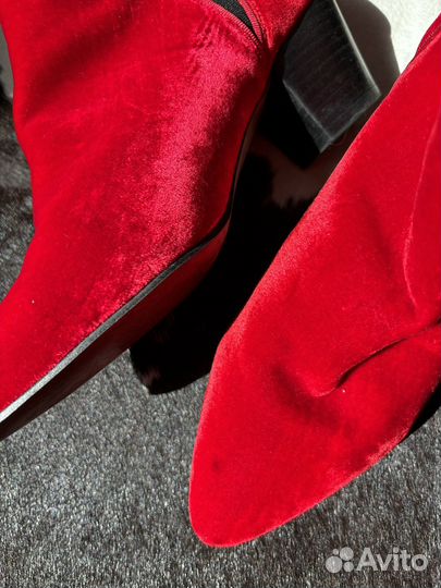 Ботинки Kurt Geiger 39