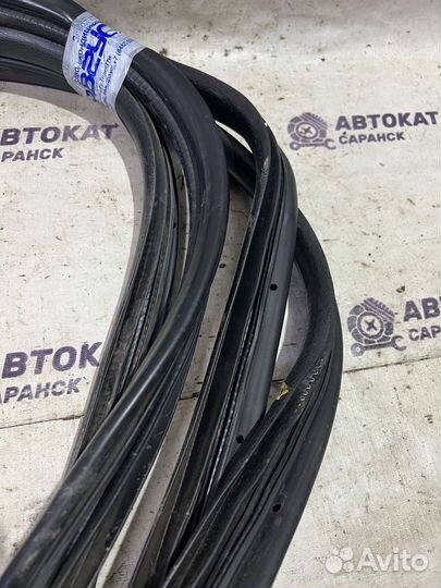 Уплотнители дверей комплект Nissan Primera P11