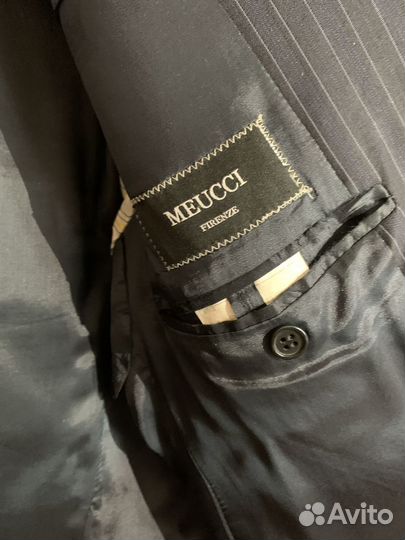 Костюм Meucci