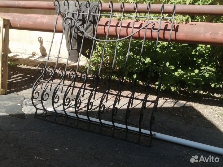 Решётки кованные 3 шт оконные