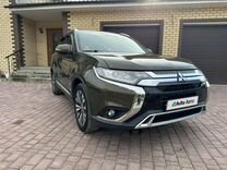 Mitsubishi Outlander 2.4 CVT, 2019, 128 000 км, с пробегом, цена 2 635 000 руб.