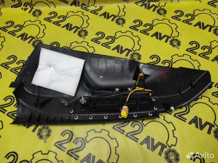 Подушка безопасности задняя правая Volkswagen