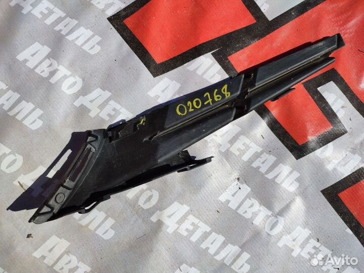 Заглушка переднего бампера Lexus RX200 RX350 2015