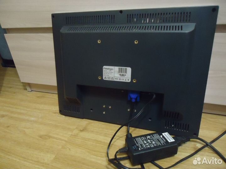 Монитор Prestigio P3190W 19