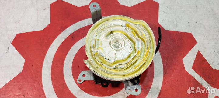 Электропривод заслонки отопителя Mazda Suzuki