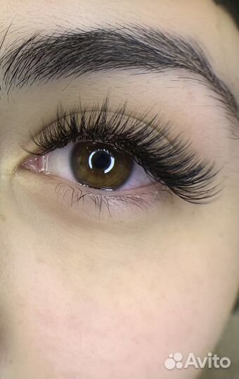 Наращивание ресниц на дому