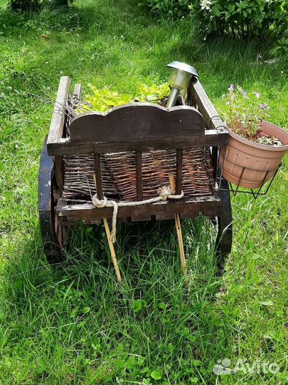 Телега для сада декоративная