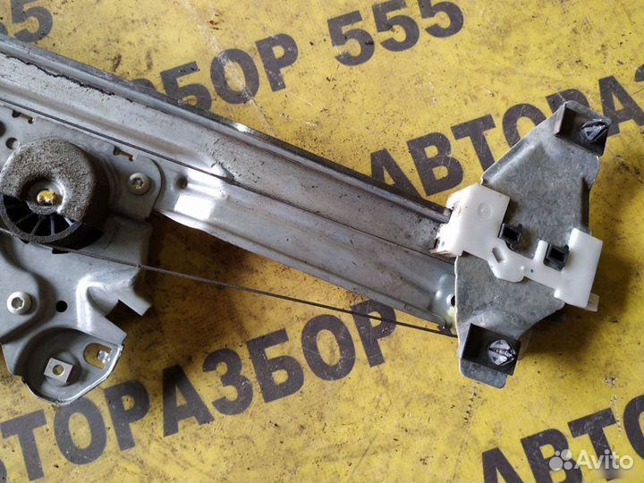 Стеклоподъемник передний правый Peugeot 308