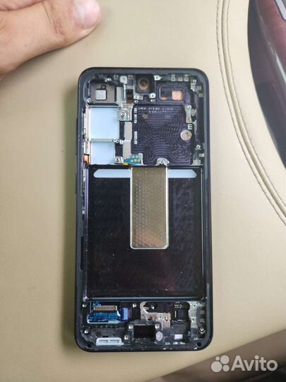 Дисплей samsung s22