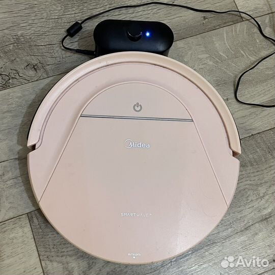 Робот пылесос midea