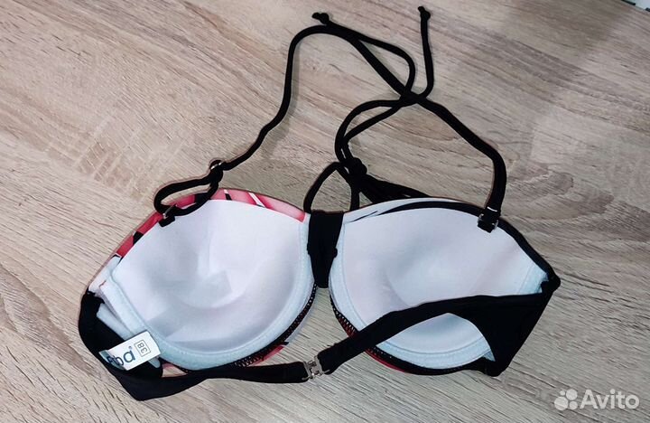 Купальник для девочки новый Faba р.40,42,44