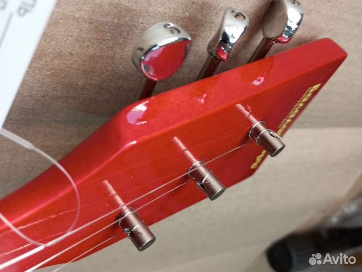 Балалайка красная 3S-TM традиционная