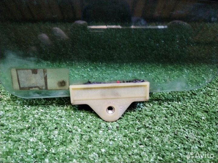 Стекло двери заднее левое Kia Ceed JD G4FG 2014