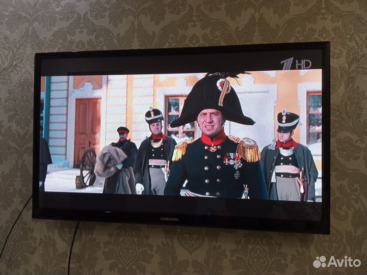 Телевизор samsung