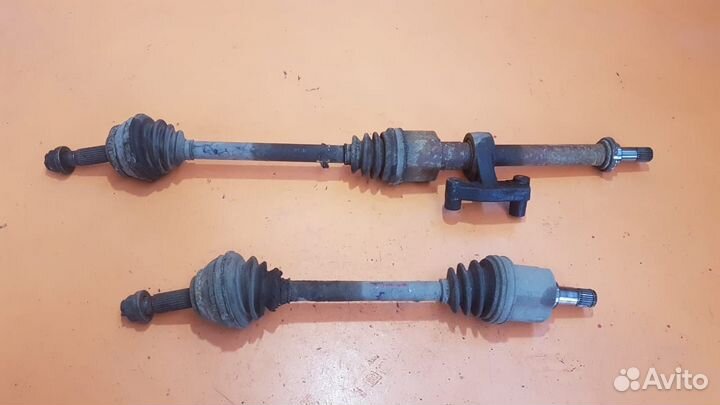 Привод передний левый на Chery Tiggo T11