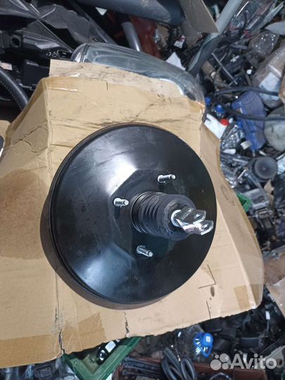 Вакуумный усилитель тормозов от Ниссан Кашкай J10