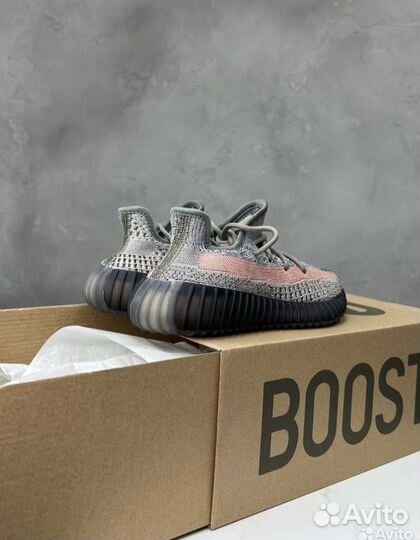 Кроссовки Yeezy Boost 350