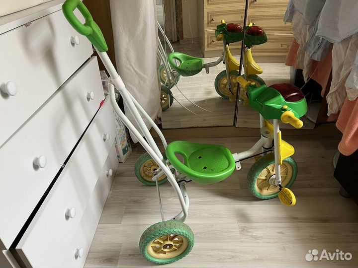 Детский велосипед с родительской ручкой