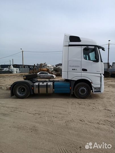 Mercedes-Benz Actros 1853, 2023