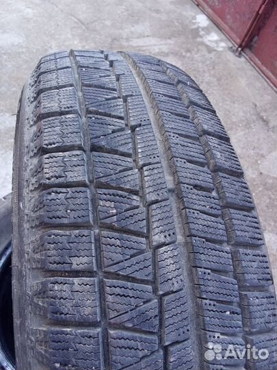 Bridgestone Blizzak DM-V1 185/65 R15