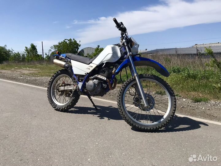 Yamaha serow XT225